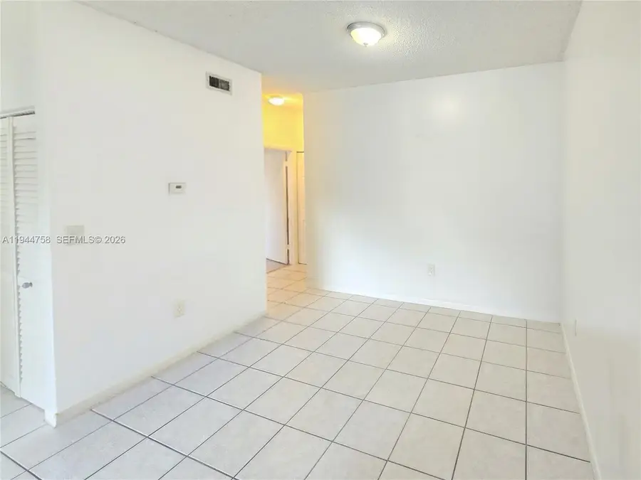 2331 NW 96th Ter #17L, Pembroke Pines, FL 33024 - Image #2