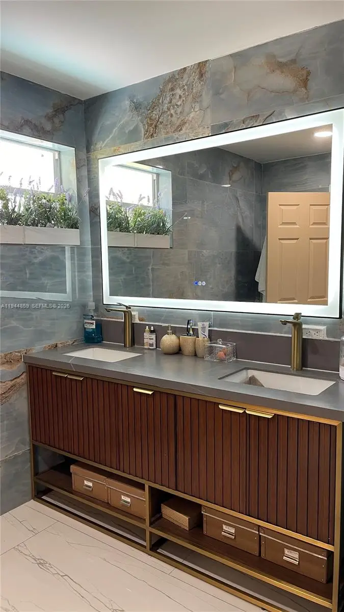 5740 SW 57th Way, Davie, FL 33314 - Image #2