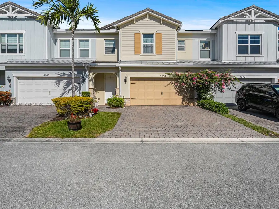 3953 Black Olive Ln, Hollywood, FL 33021 - Image #3