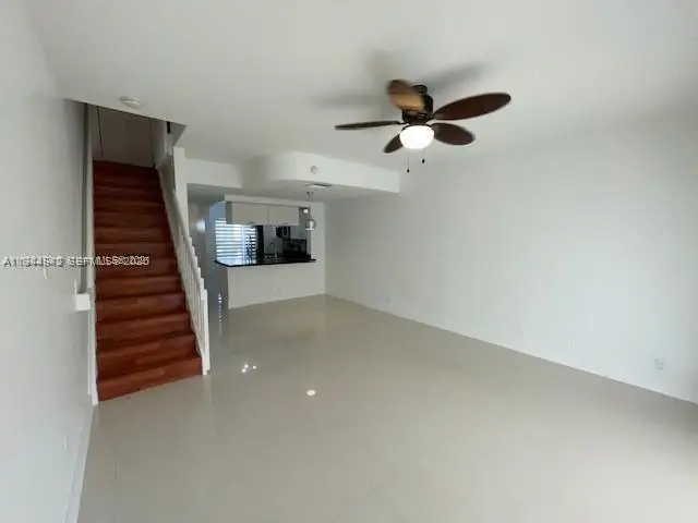 35 Simonton Cir, Weston, FL 33326 - Image #3