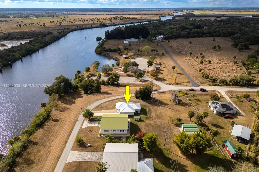 1053 SW Lock Ln, Moore Haven, FL 33471 - #3