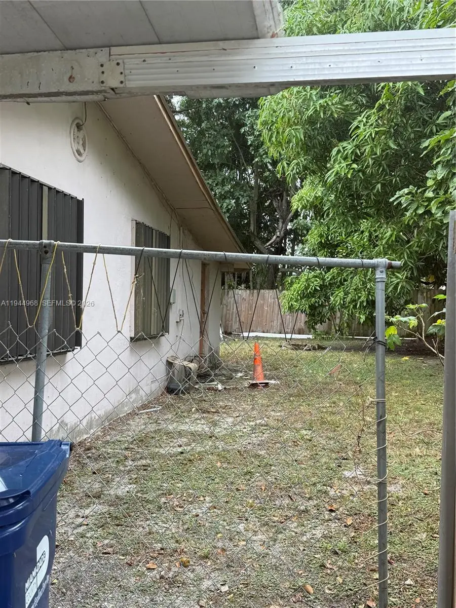 19200 NW 9th Ave, Miami Gardens, FL 33169 - Image #3