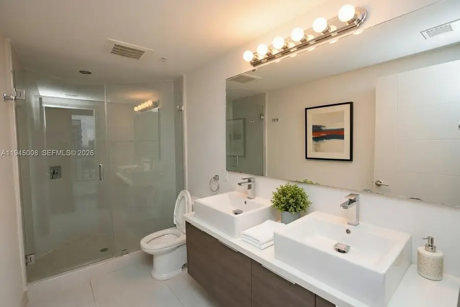 1010 SW 2nd Ave #1703, Miami, FL 33130 - Image #3
