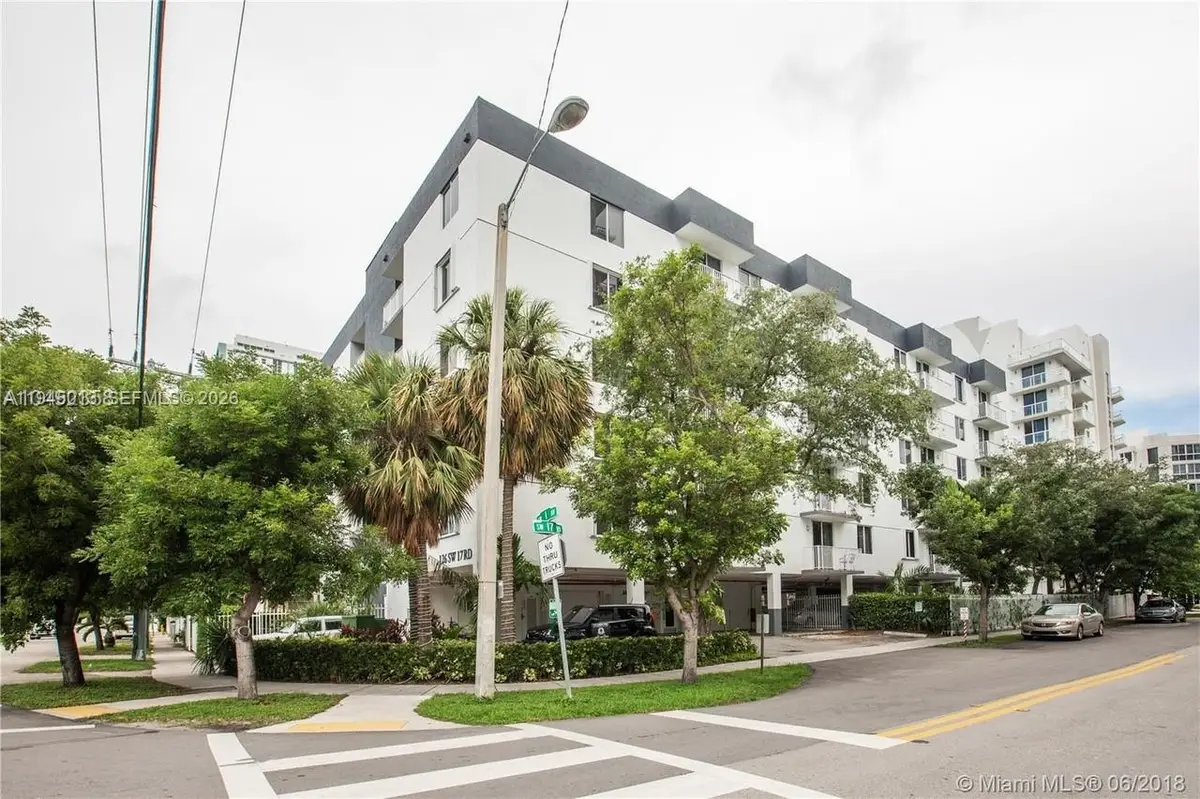 126 SW 17th Rd #507, Miami, FL 33129 - Image #1