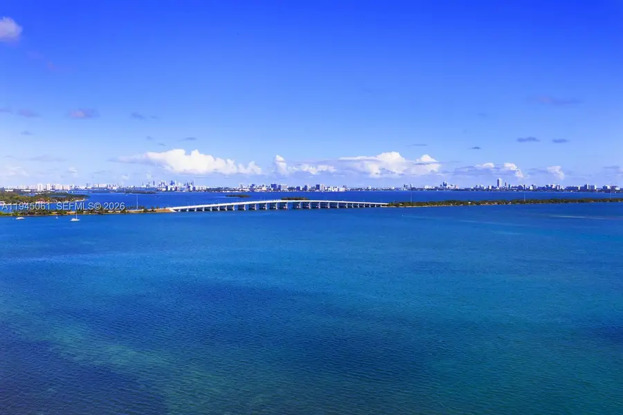 725 NE 22nd St #PH2B, Miami, FL 33137 - Image #2