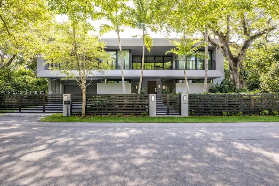 3232 Emathla St, Miami, FL 33133 - Image #2