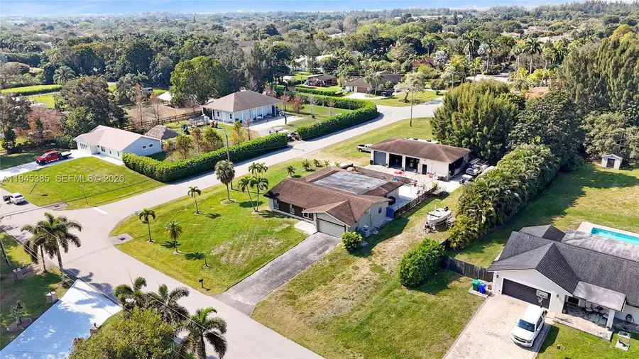 4841 SW 201st Ter, Southwest Ranches, FL 33332 - Image #3