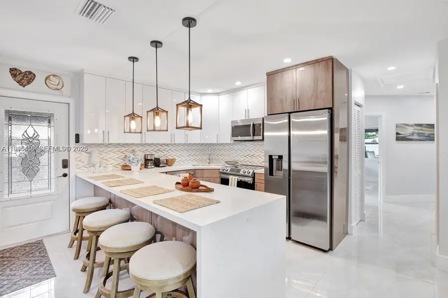 1001 SW 19th St, Fort Lauderdale, FL 33315 - Image #2