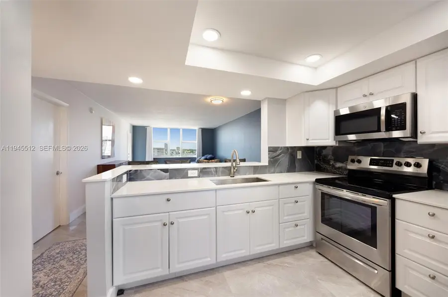 1893 S Ocean Dr #810, Hallandale Beach, FL 33009 - Image #2