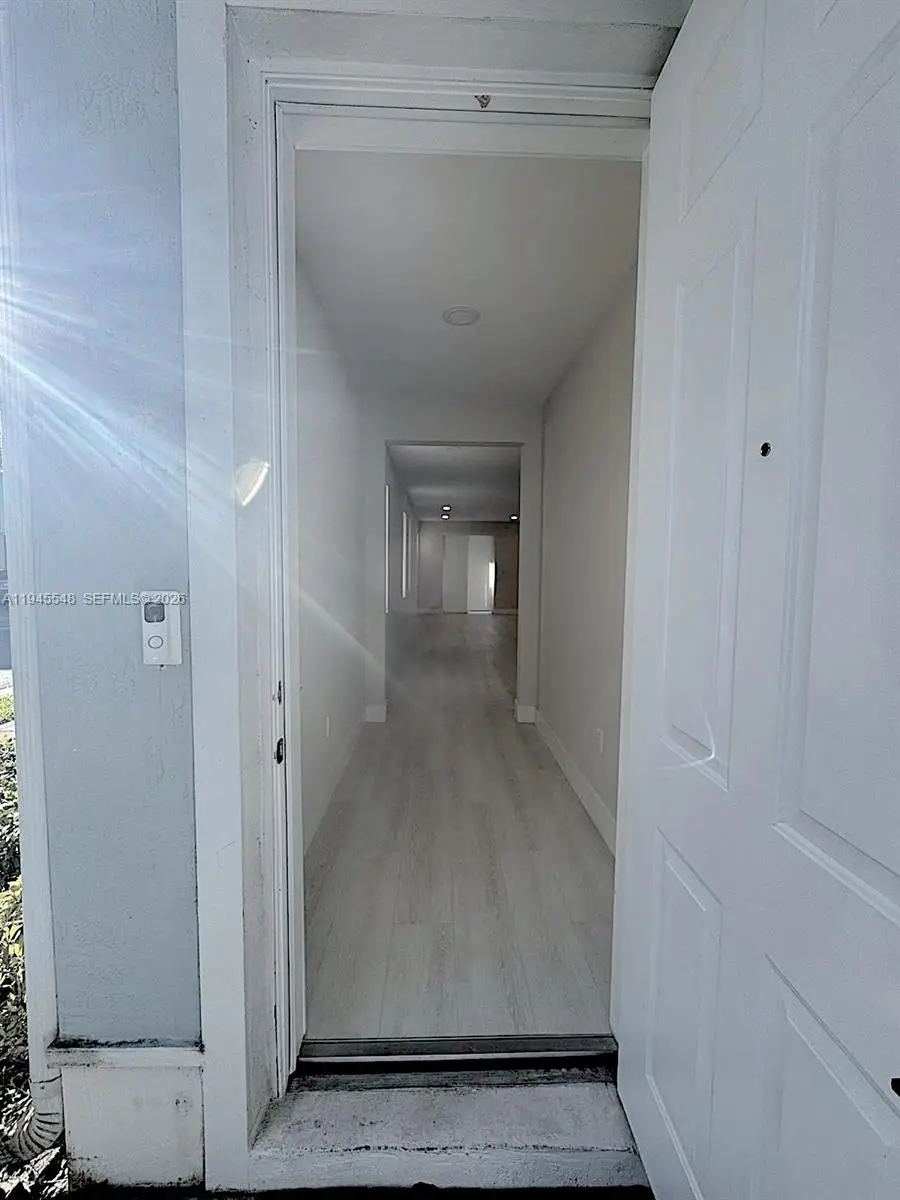 11400 NW 75th Ter, Doral, FL 33178 - Image #3