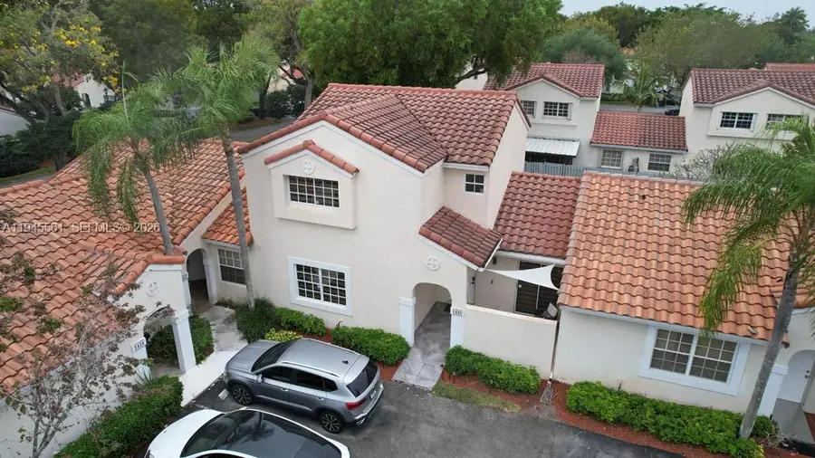 1430 Cottonwood Cir, Weston, FL 33326 - Image #3