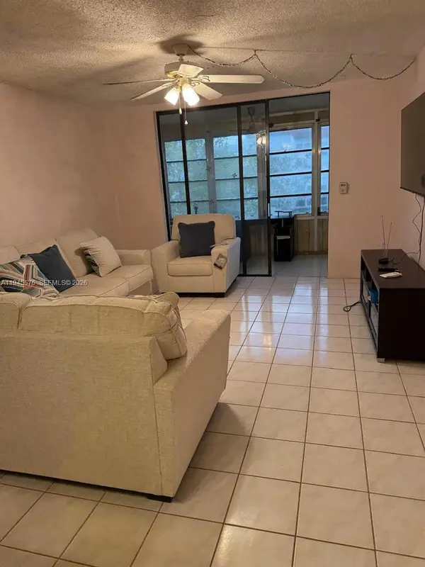 2850 Somerset Dr #309L, Lauderdale Lakes, FL 33311