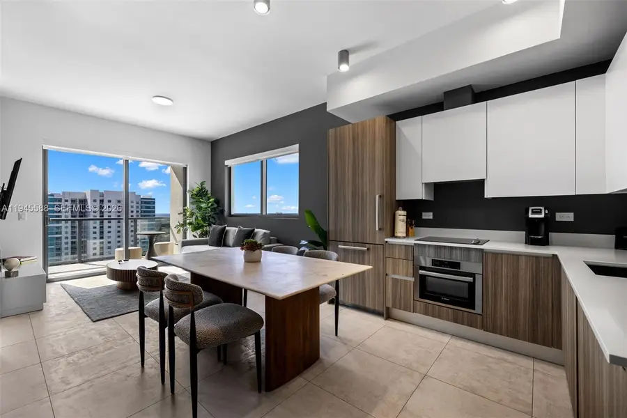 239 SW 9th St #2102, Miami, FL 33130 - Image #2