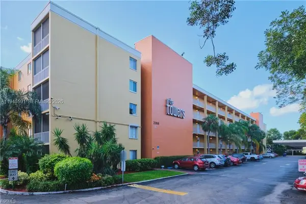 2366 E E Mall Dr #519, Fort Myers, FL 33901