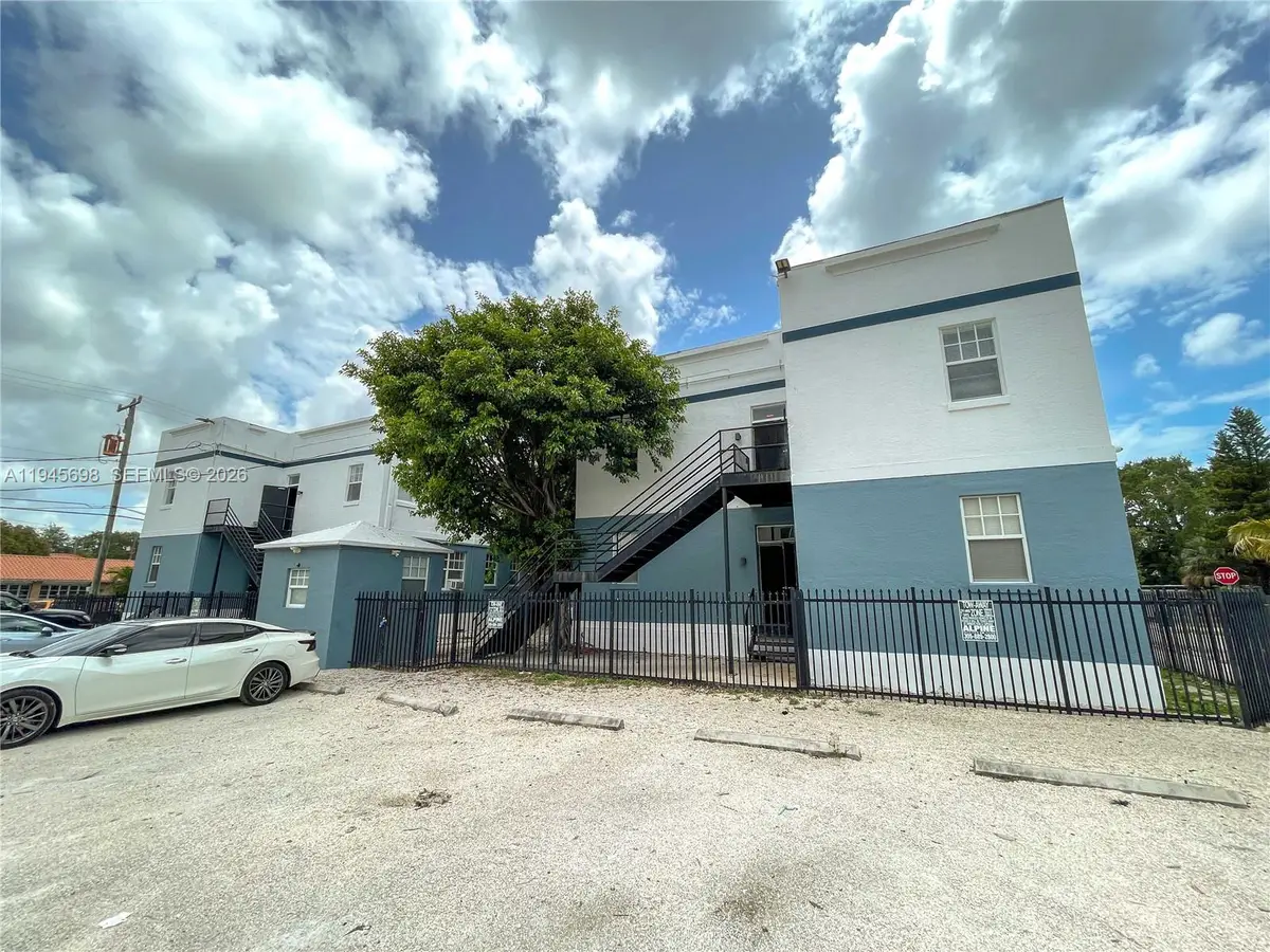 36 NE 65th St, Miami, FL 33138 - Image #1