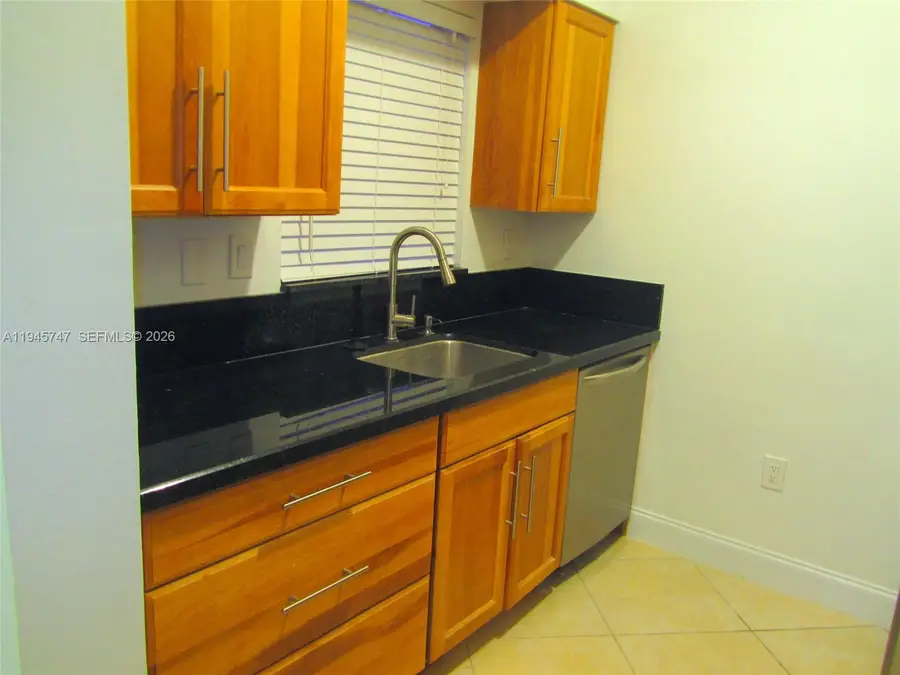 1731 NW 96th Ter #2J, Pembroke Pines, FL 33024 - #2