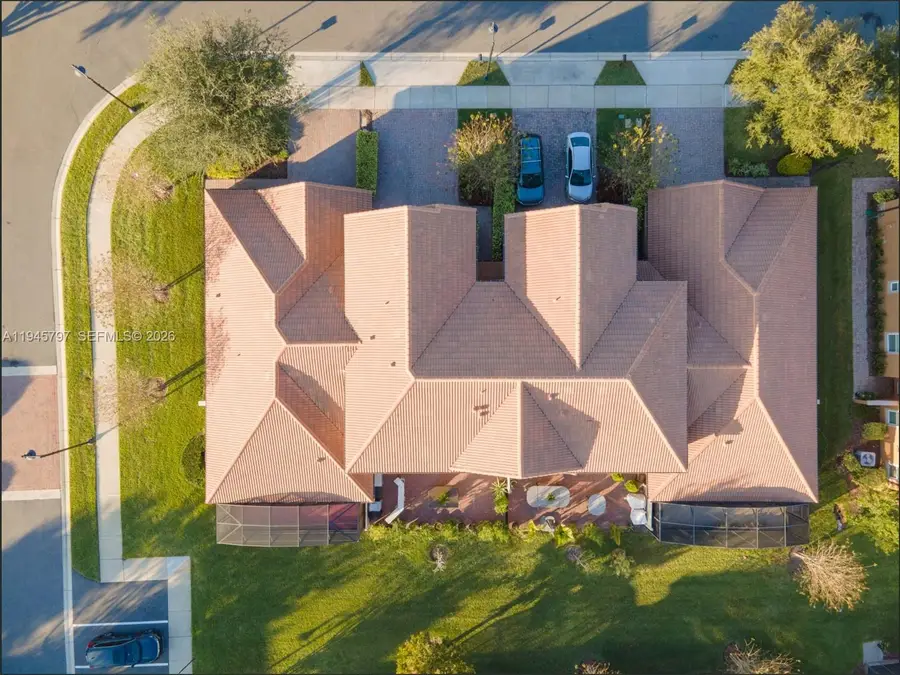 10552 Belfry Cir, Orlando, FL 32832 - Image #2