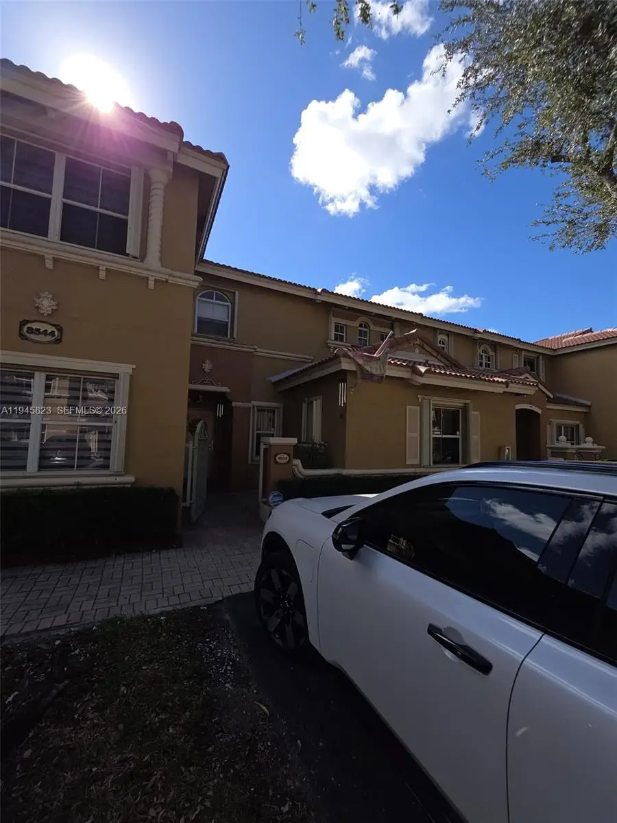 8544 NW 140th Ter #1003, Miami Lakes, FL 33016 - Image #3