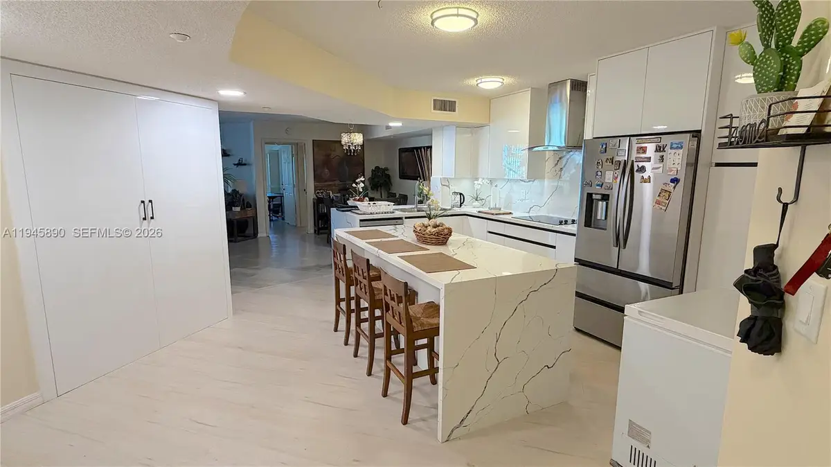 9539 Weldon Cir #F207, Tamarac, FL 33321 - Image #1