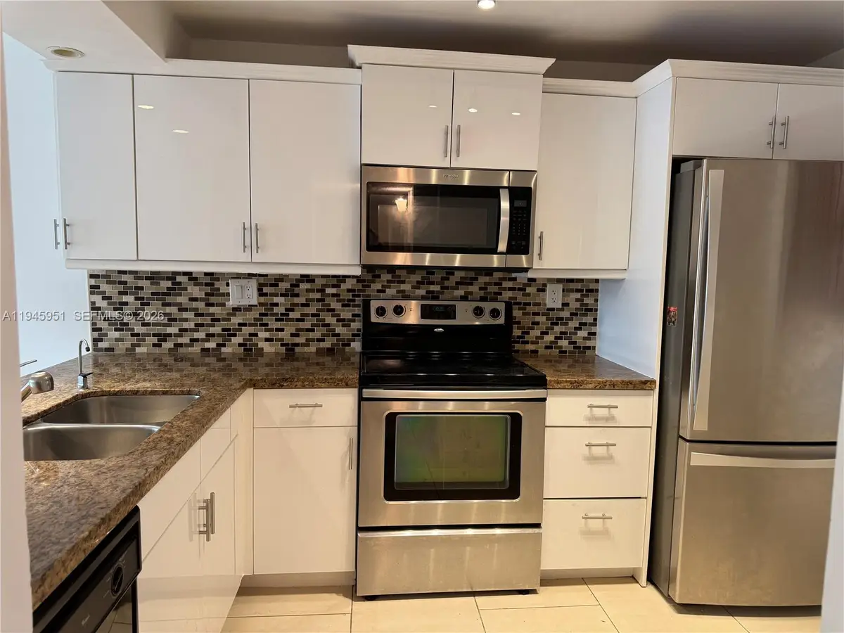 1831 Sabal Palm Dr #403, Davie, FL 33324 - Image #1