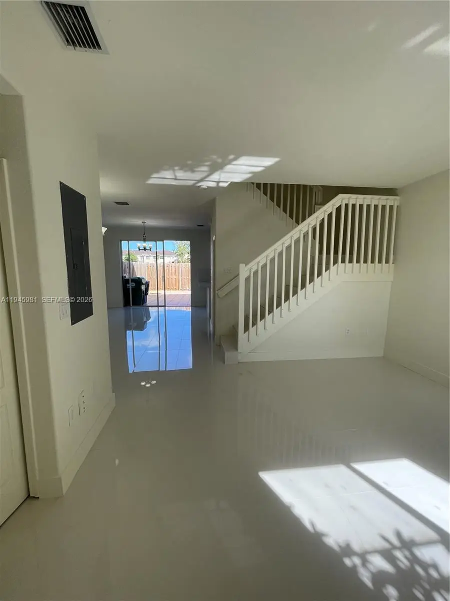 7317 NW 174th Ter #102, Hialeah, FL 33015 - Image #2