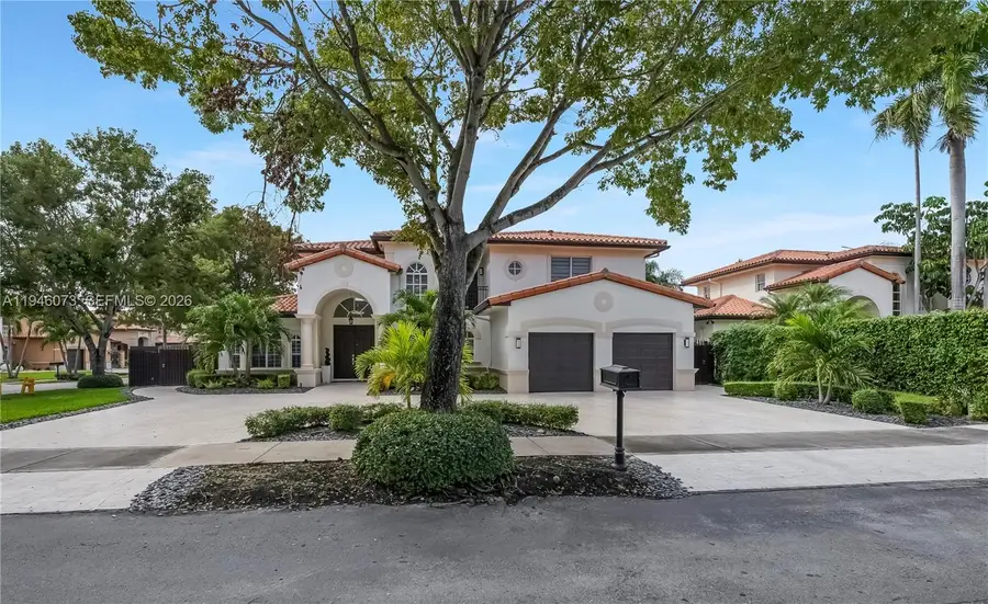 15632 NW 79th Ct, Miami Lakes, FL 33016 - Image #2