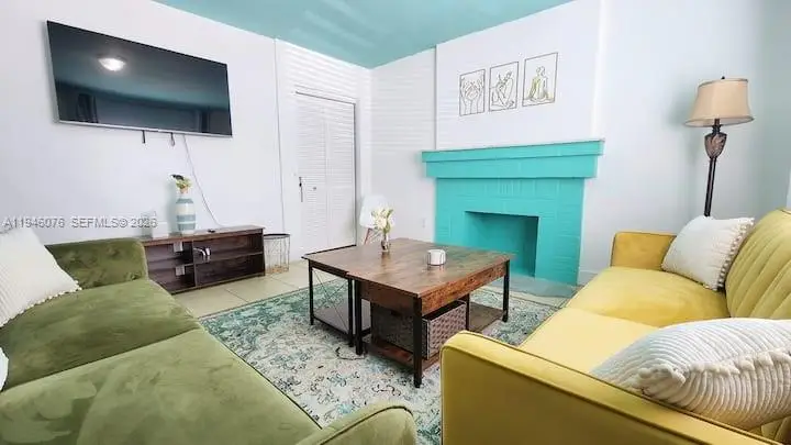 8028 NW 5th Ct, Miami, FL 33150 - Image #1