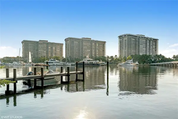 3 Grove Isle Dr #C1807, Miami, FL 33133