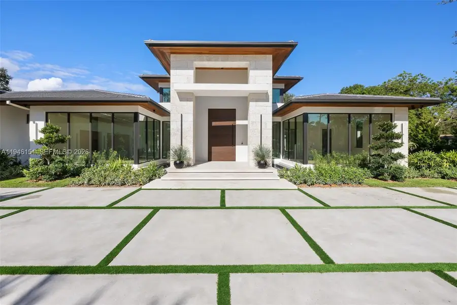 7725 SW 114th St, Pinecrest, FL 33156 - Image #2