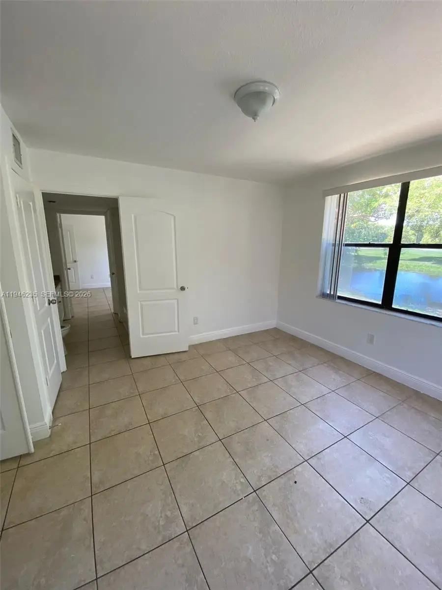 Address Withheld By Seller, Pompano Beach, FL 33069 - Image #3