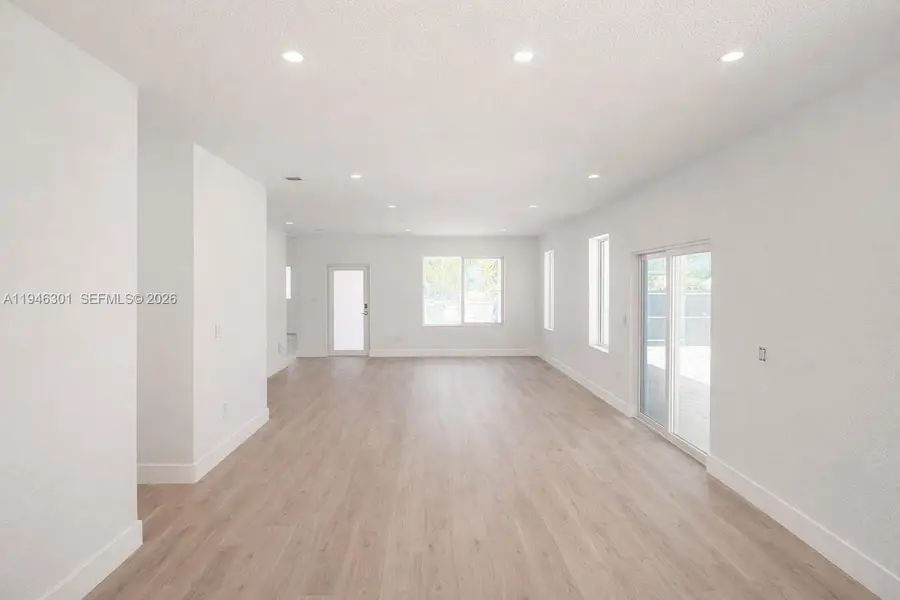 506 NW 7th St, Homestead, FL 33030 - Image #2