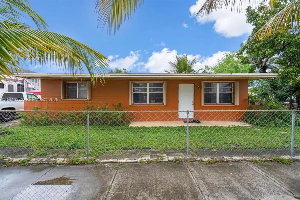 8400 NW 24th Ct, Miami, FL 33147 - Image #1