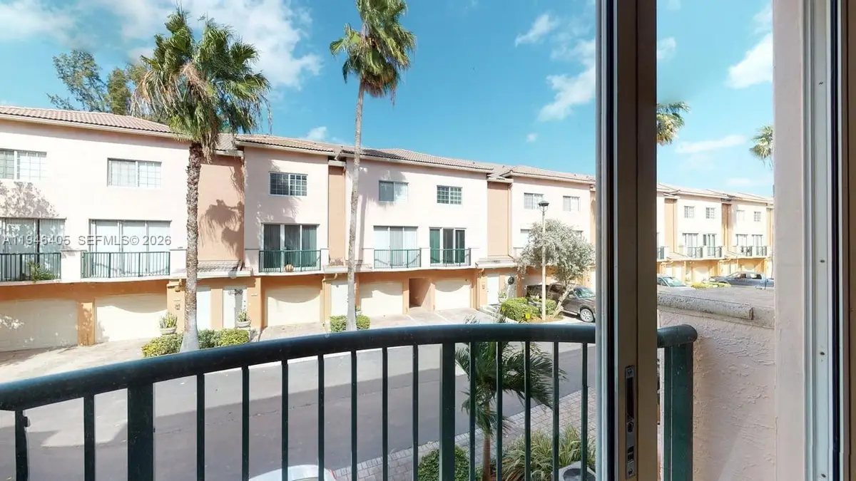 2107 SE 10th Ave #831, Fort Lauderdale, FL 33316 - Image #1