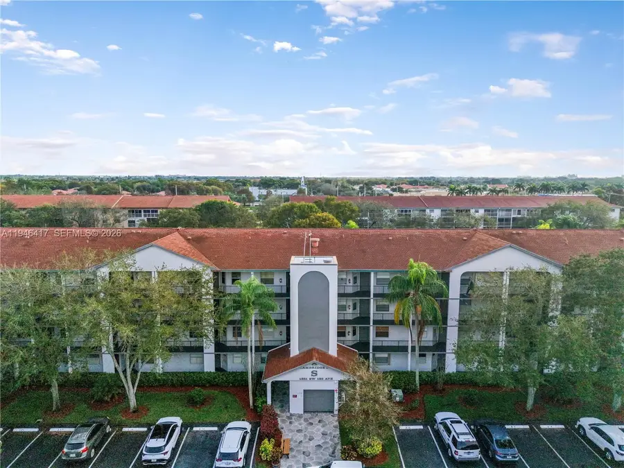 1351 SW 125th Ave #203S, Pembroke Pines, FL 33027 - Image #2