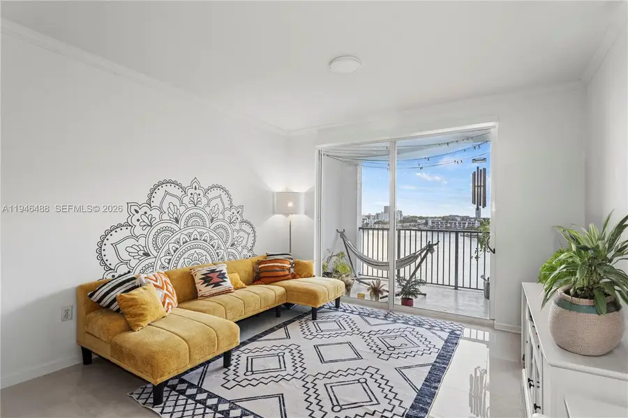 17150 N Bay Rd #2707, Sunny Isles Beach, FL 33160 - #3