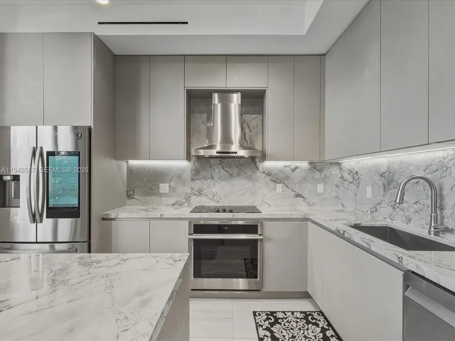 1030 15th St #213, Miami Beach, FL 33139 - Image #3