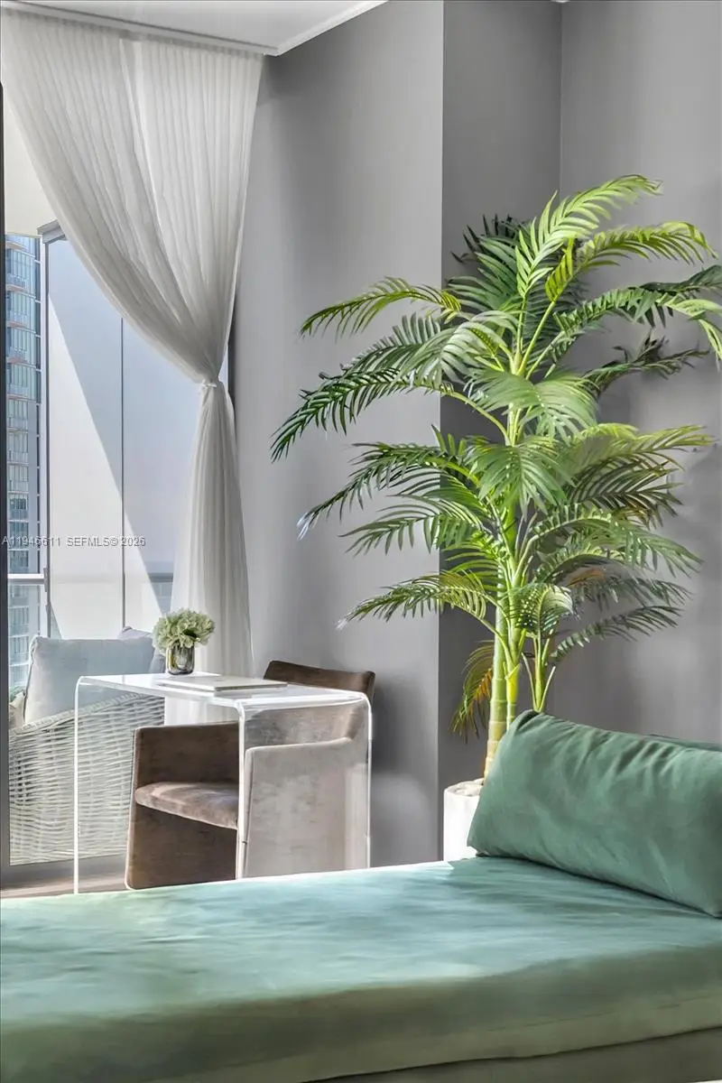 650 NE 32nd St #4405, Miami, FL 33137 - Image #3