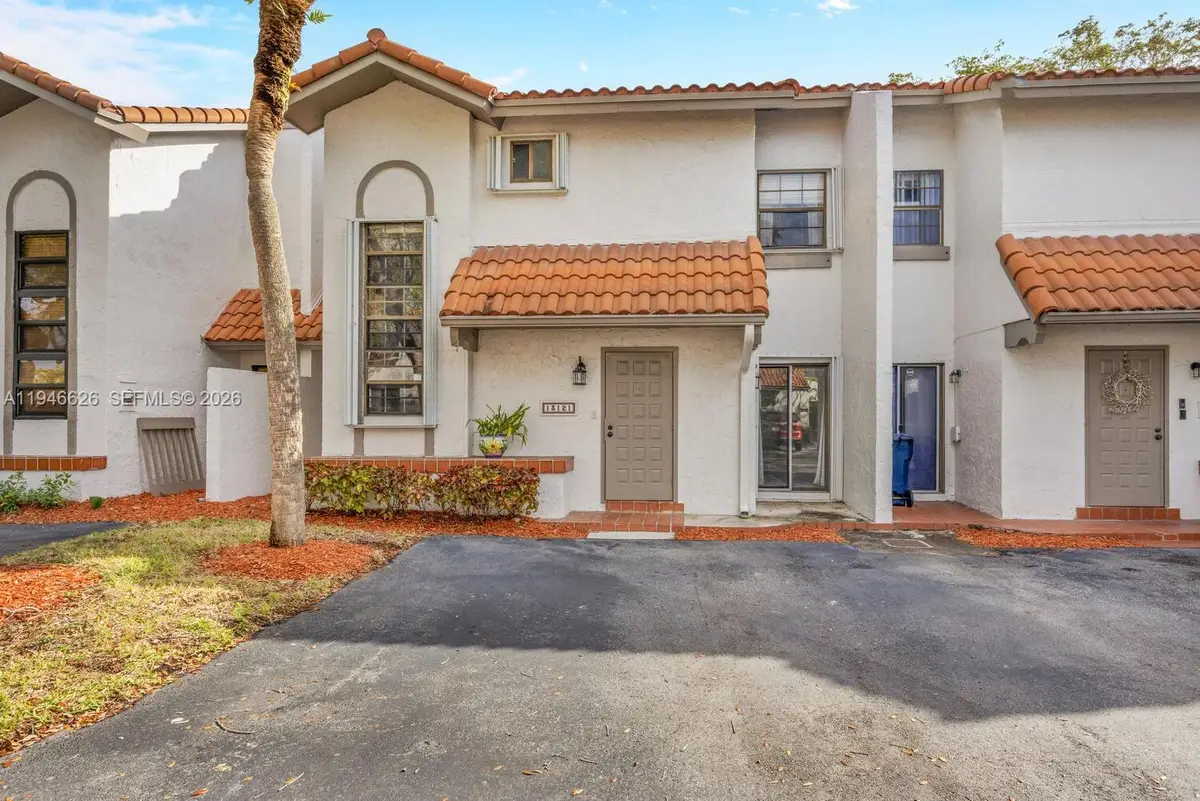 13121 SW 95th Ave, Miami, FL 33176 - Image #1