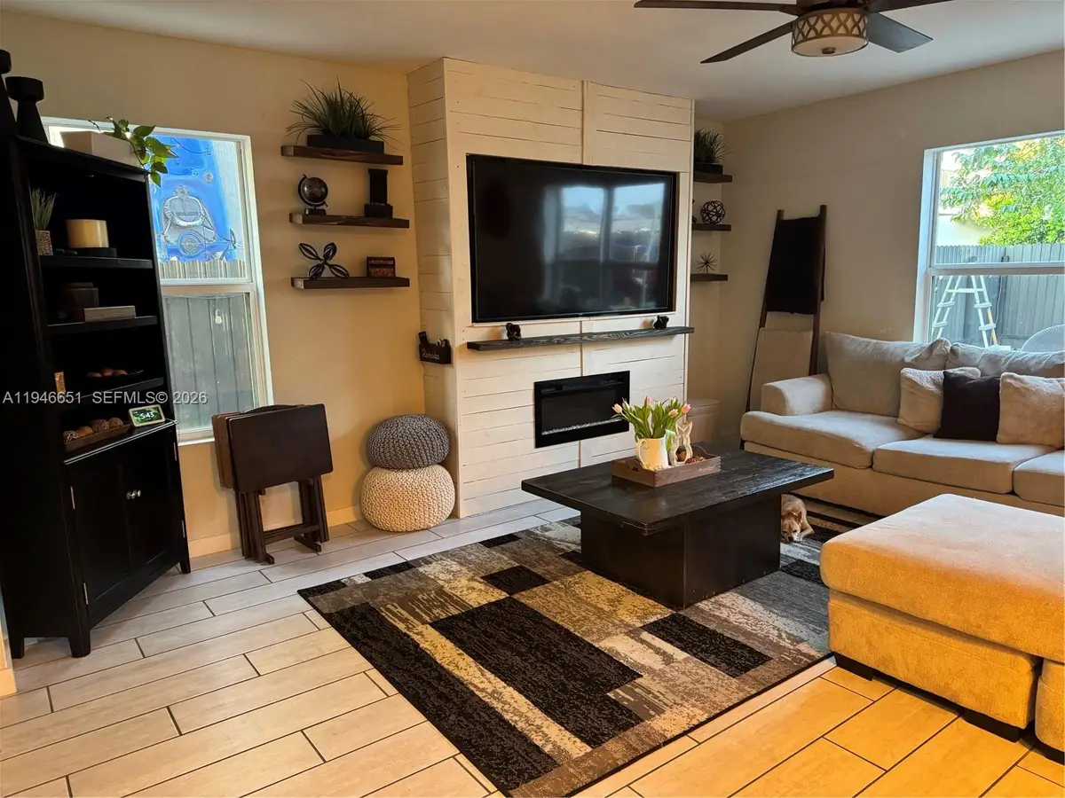 531 NE 6th Place, Florida City, FL 33034 - Image #1