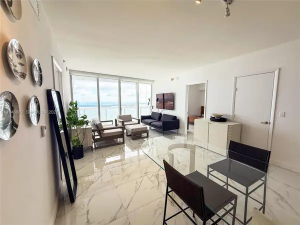465 Brickell Ave #5505, Miami, FL 33131