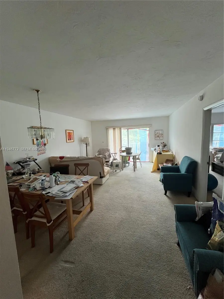 2640 NE 135th St #312, North Miami, FL 33181 - Image #3