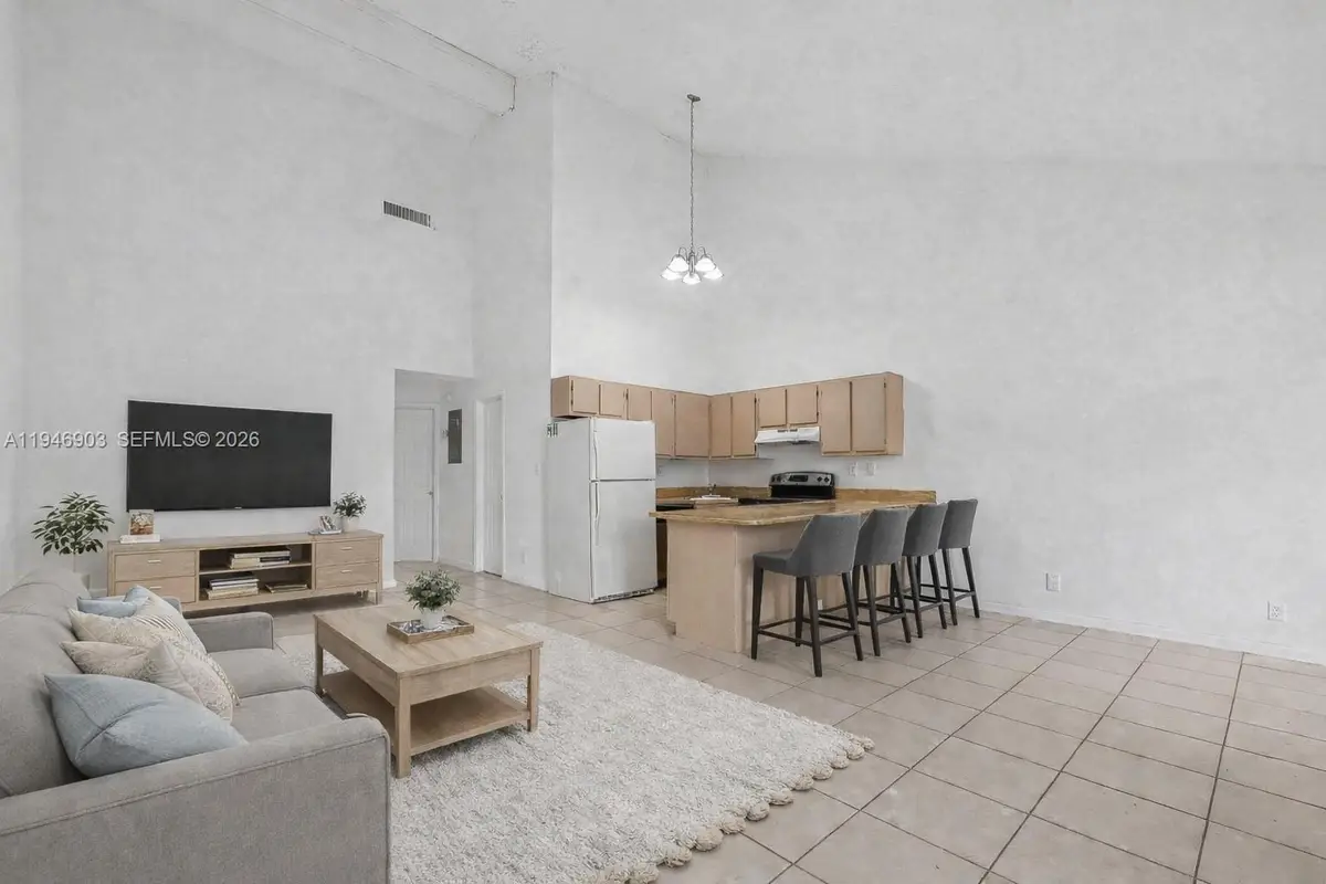 5510 NW 24th St, Lauderhill, FL 33313 - Image #1