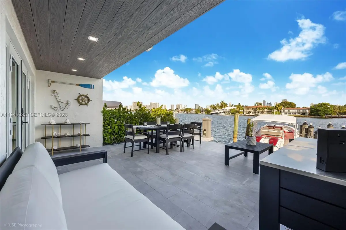 16479 NE 27th Pl #16, North Miami Beach, FL 33160 - Image #1