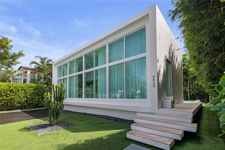 4433 N Bay Rd, Miami Beach, FL 33140 - Image #3