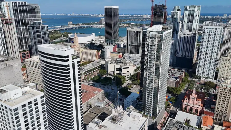 225 N Miami Ave #1102, Miami, FL 33128 - Image #3