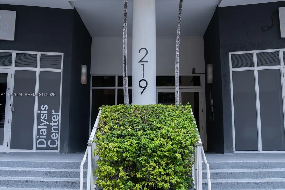 219 NW 12th Ave #707, Miami, FL 33128 - #1