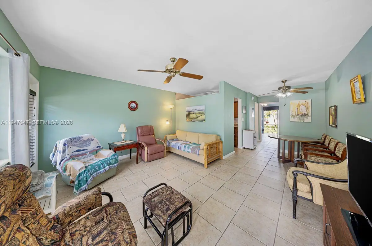 15610 NE 6th Ave #7D, Miami, FL 33162 - Image #1
