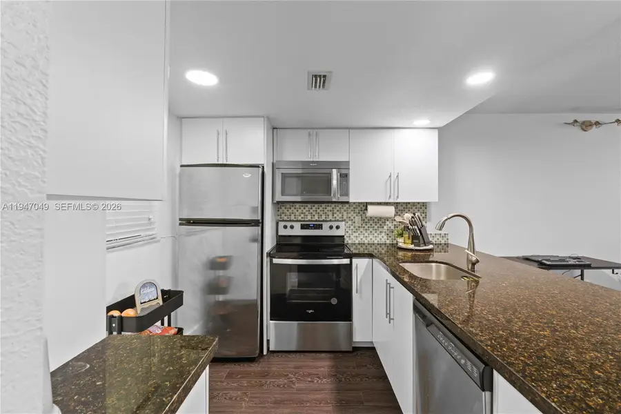 8075 SW 107th Ave #221, Miami, FL 33173 - Image #3