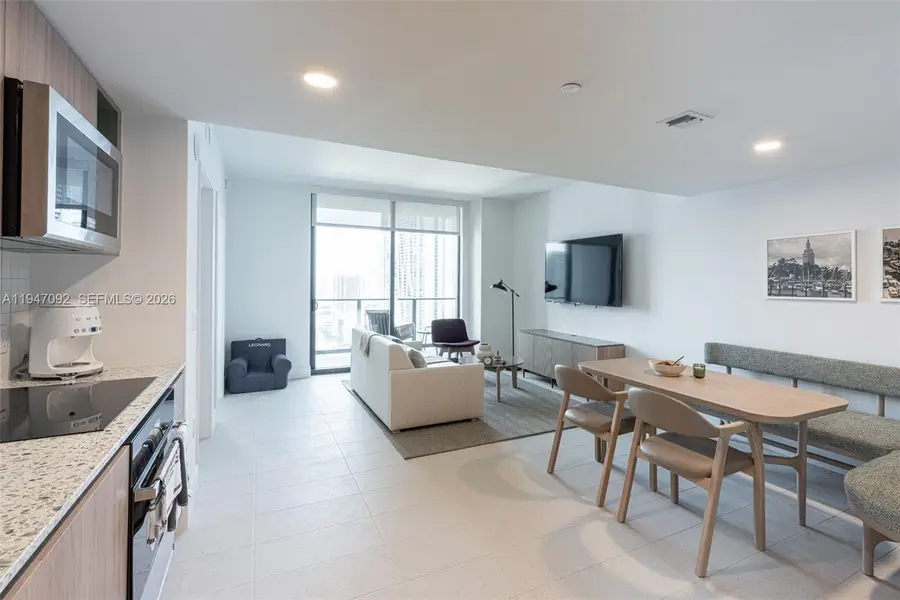 601 NE 1st Ave #3109, Miami, FL 33132 - Image #2