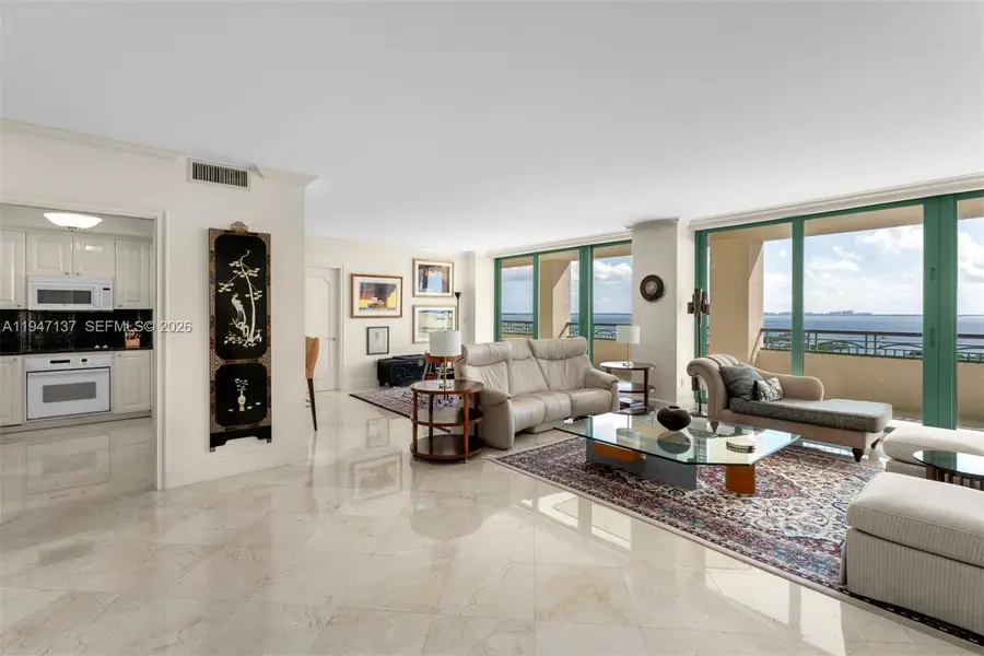 3400 SW 27th Ave #1902, Miami, FL 33133 - Image #2